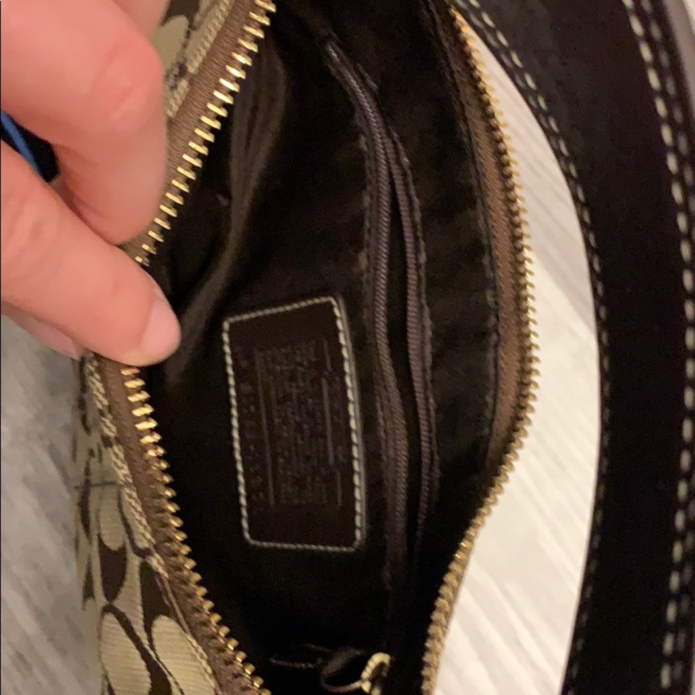 Authentic Coach - image 2